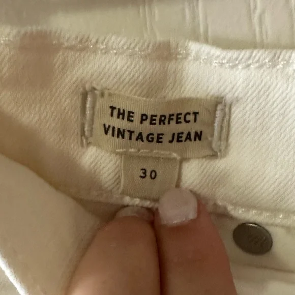 Madewell, vintage cropped, white jeans-size 30 - Picture 5 of 6